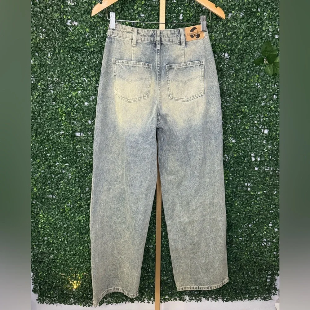 White Fox Willow Mid-Rise Wide Leg Jeans in Sand NWOT